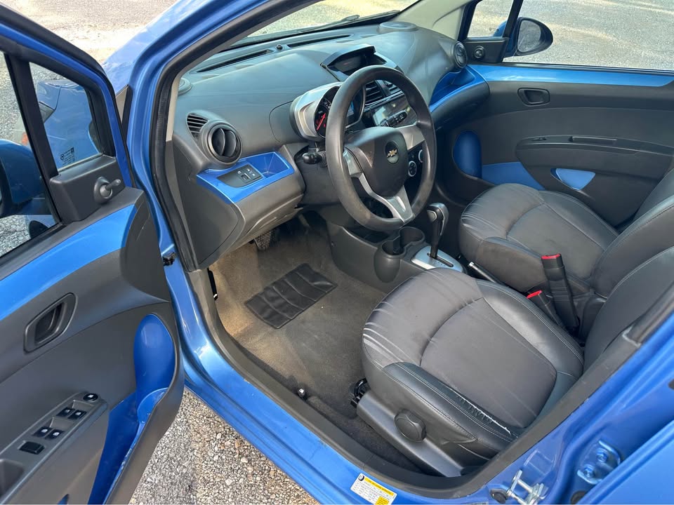 2014 Chevrolet Spark LS photo 5