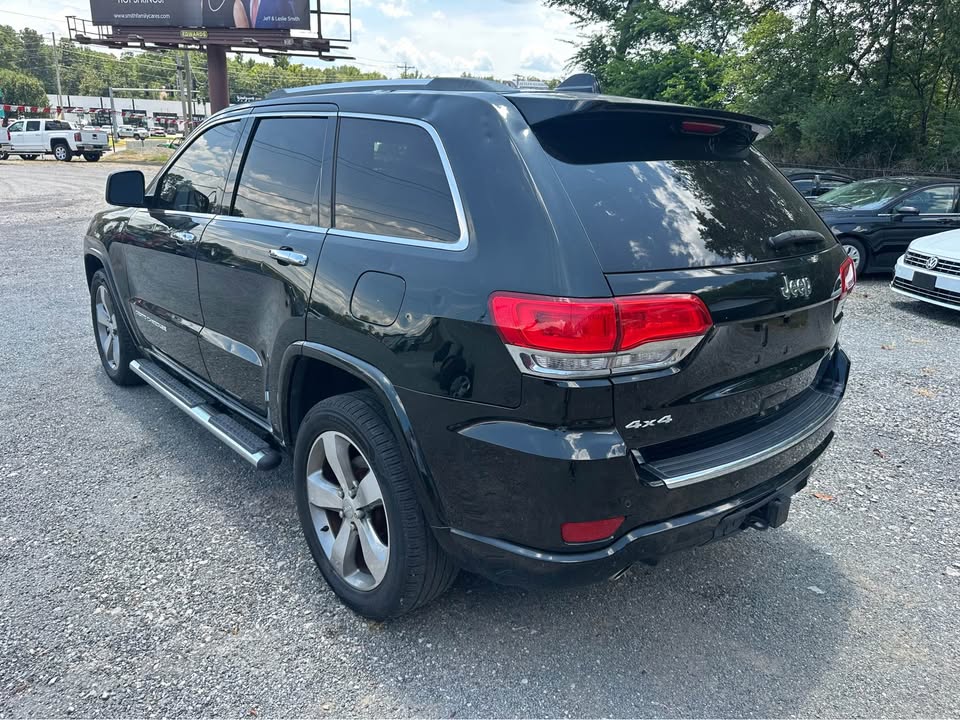 2014 Jeep Grand Cherokee Overland photo 2