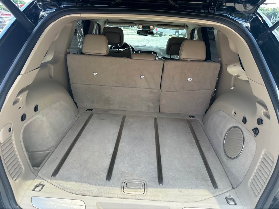 2014 Jeep Grand Cherokee Overland photo 7