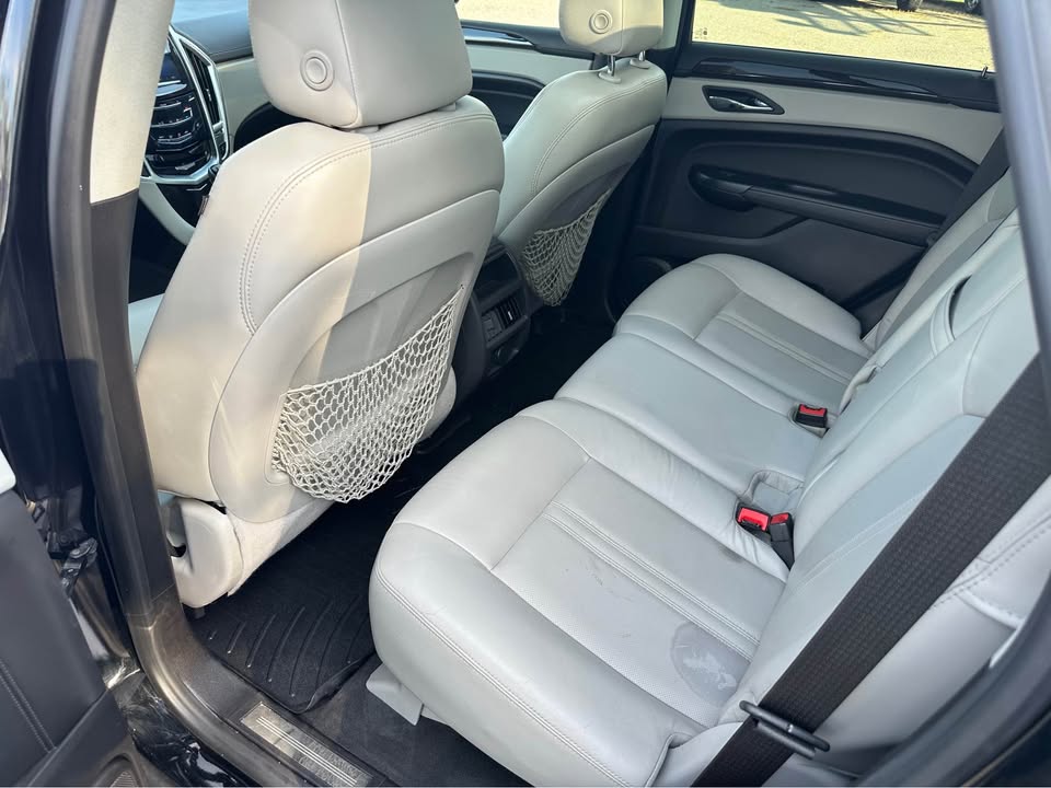 2015 Cadillac SRX Luxury photo 6