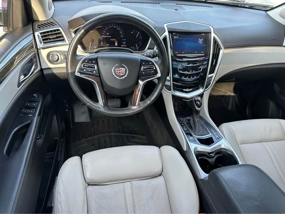 2015 Cadillac SRX Luxury photo 10