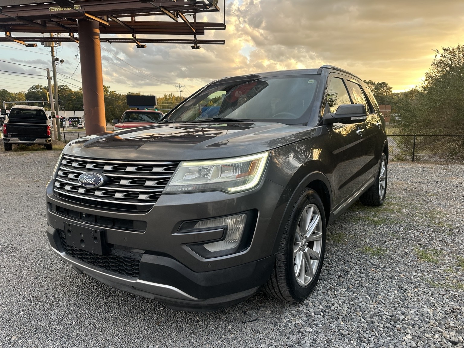 Gray 2016 Ford Explorer Limited