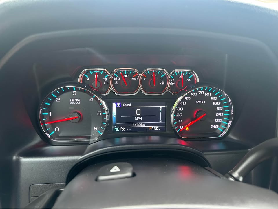 2017 Chevrolet Silverado 1500 LT photo 10