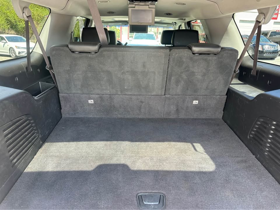2017 GMC Yukon XL Denali photo 8