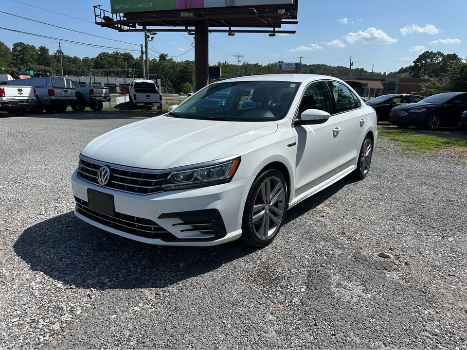 White 2017 Volkswagen Passat R-Line