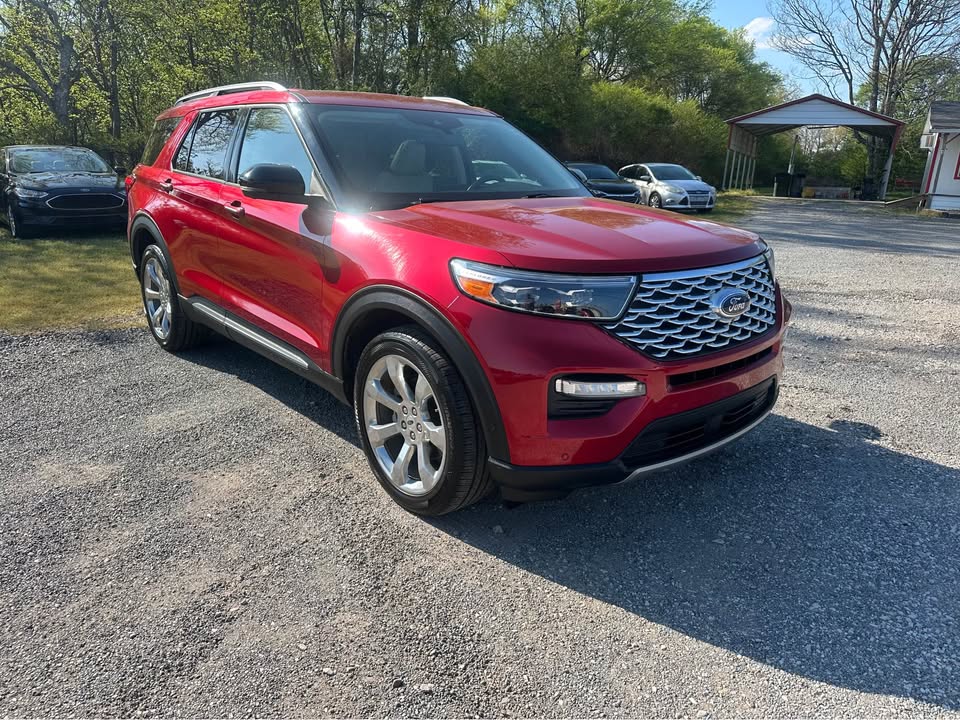 2020 Ford Explorer Platinum photo 4