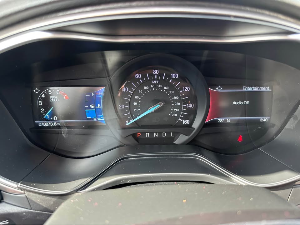 2020 Ford Fusion S photo 11